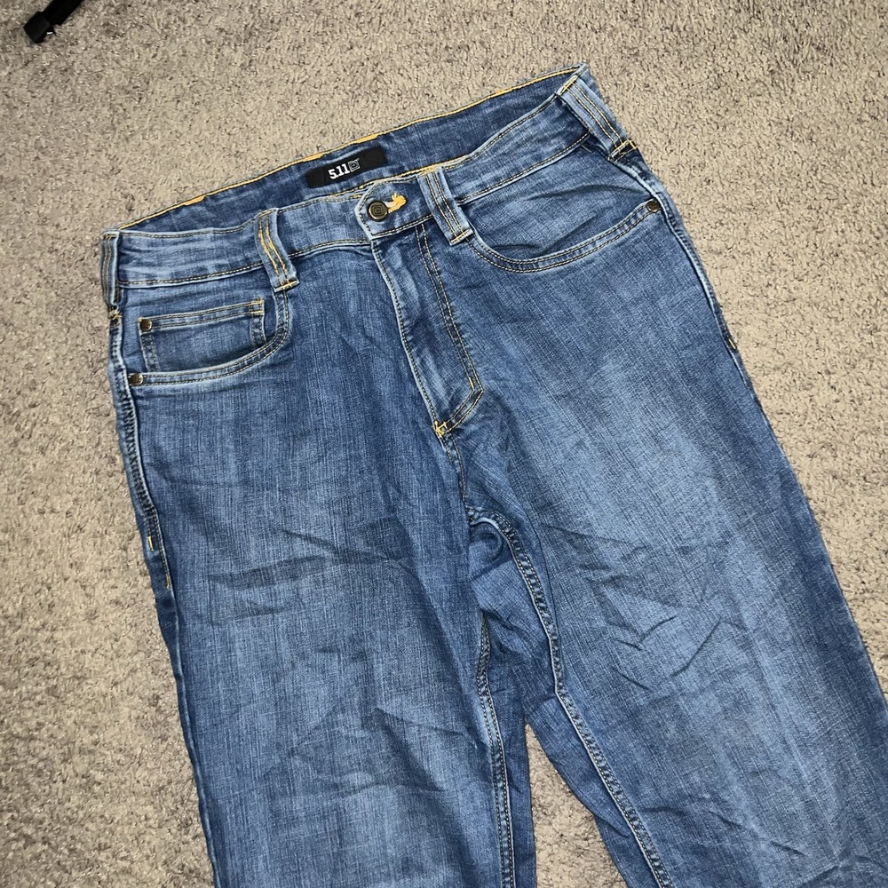 5.11 Tactical Jeans Mens 30x32 Blue Defender Flex Straight Stretch Denim Pants